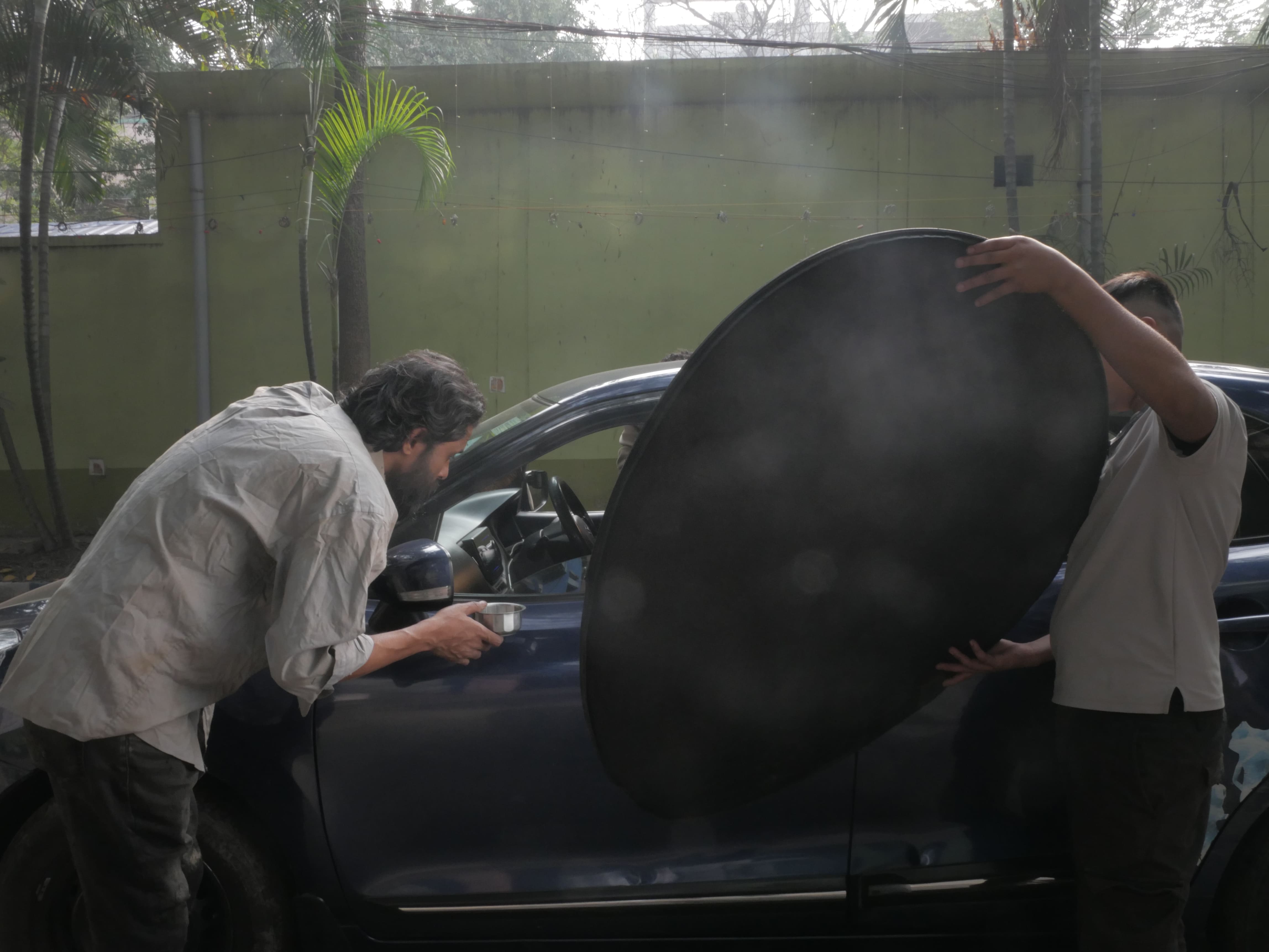 Behind the scenes 3